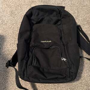 Dakine Women’s Campus Black 29L Laptop Backpack